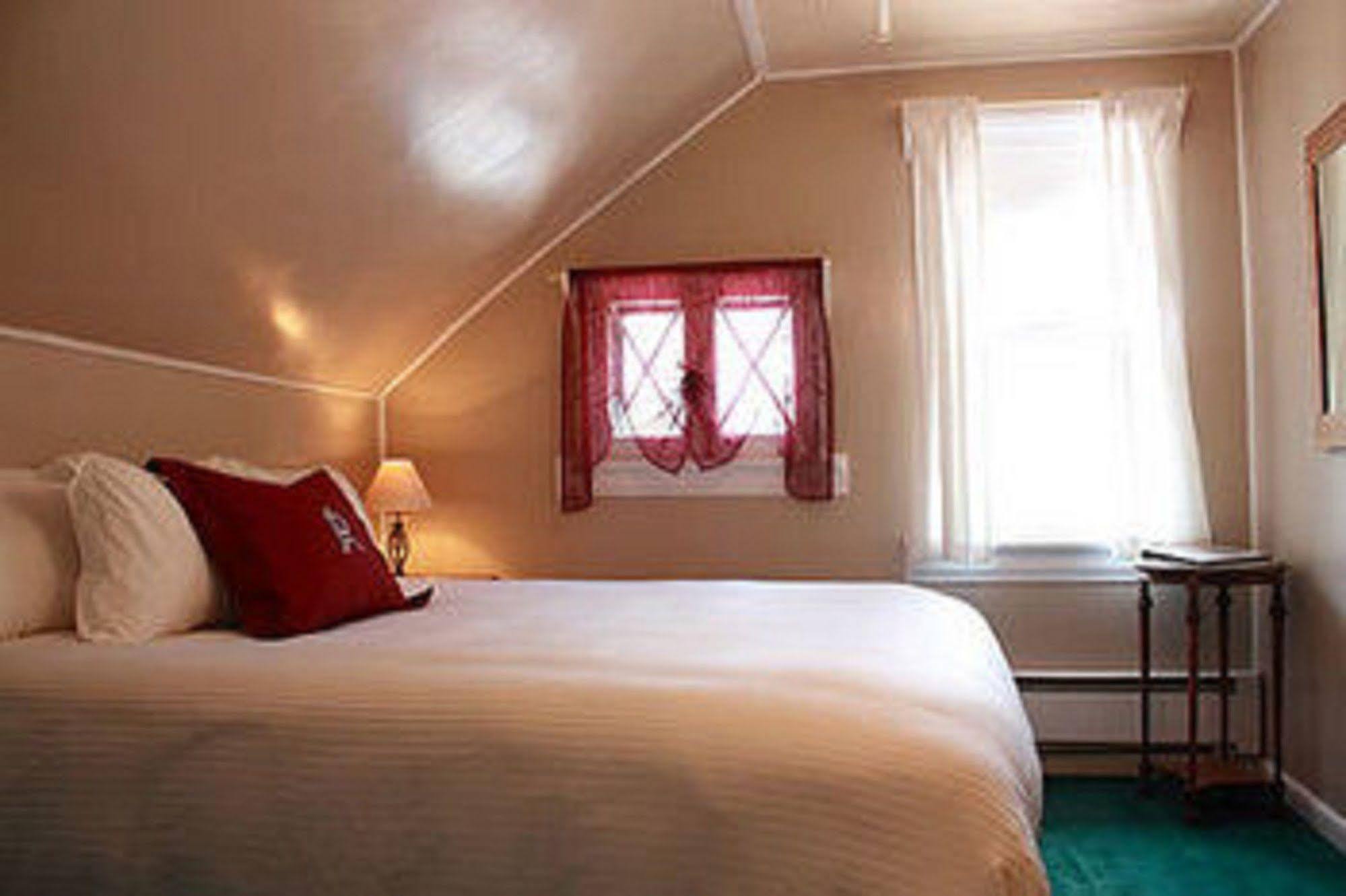 The Historic Redstone Inn Buitenkant foto