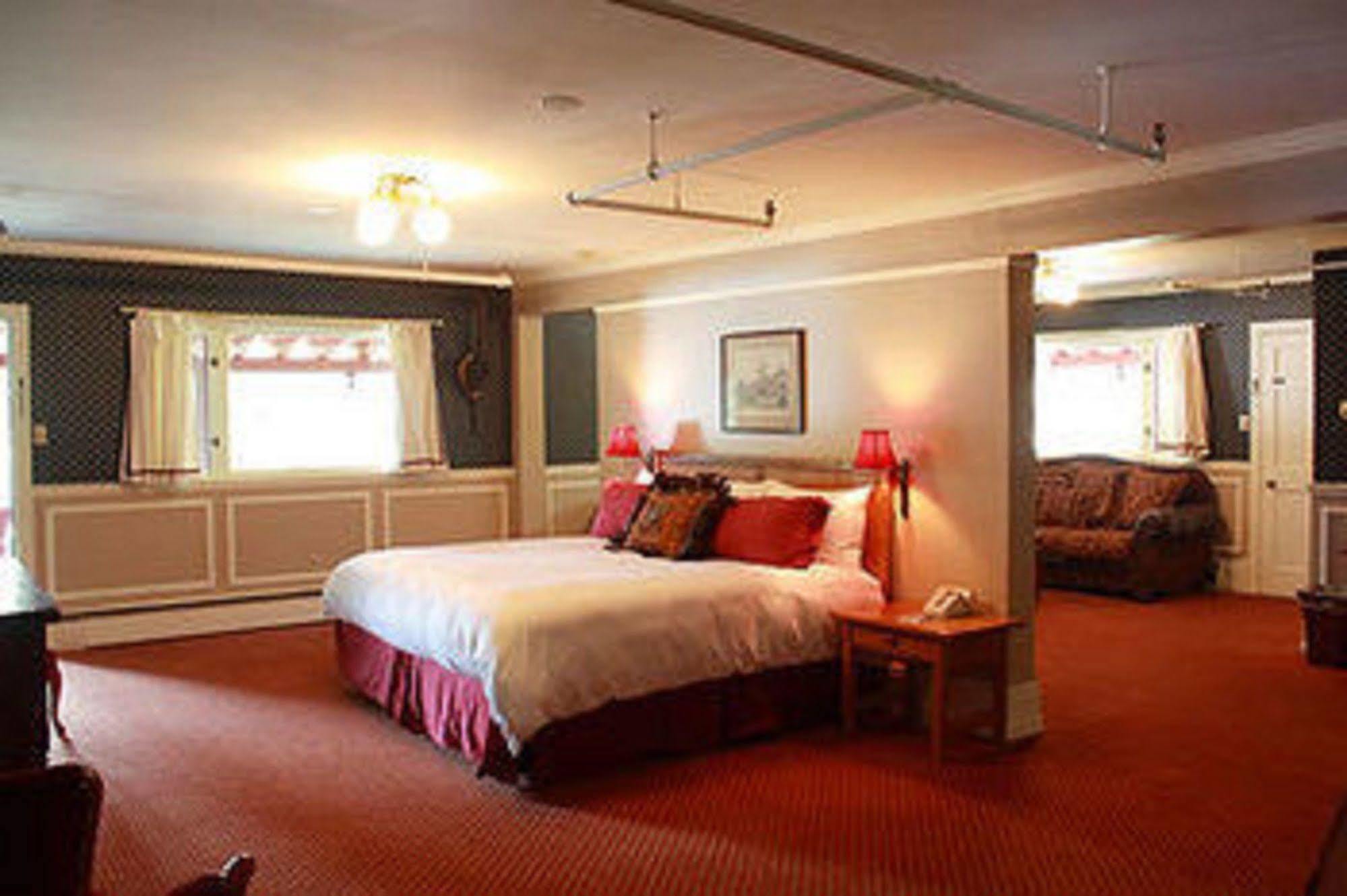 The Historic Redstone Inn Buitenkant foto