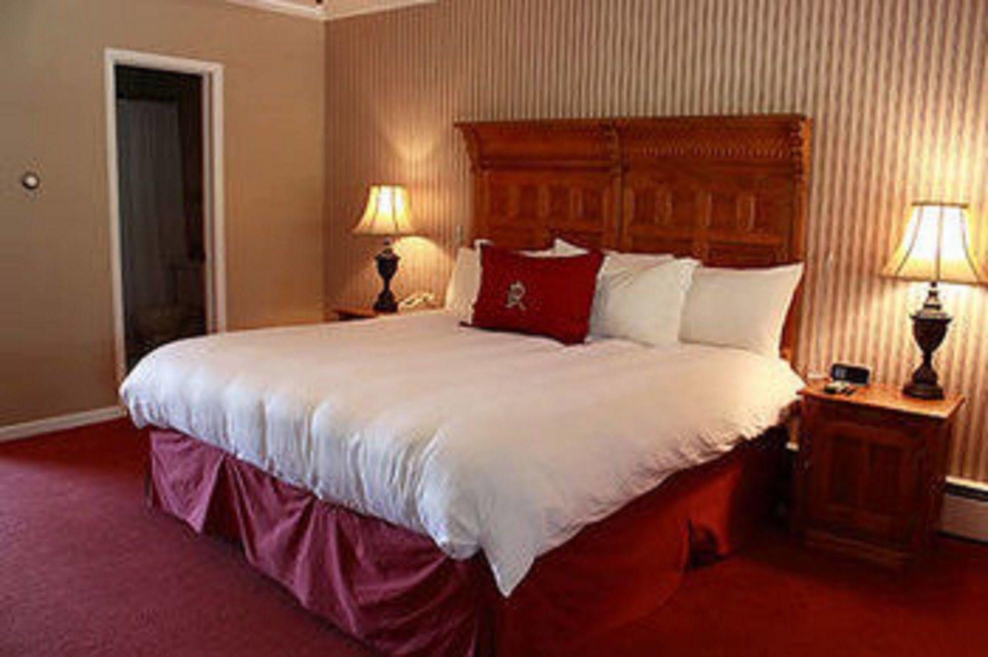 The Historic Redstone Inn Buitenkant foto