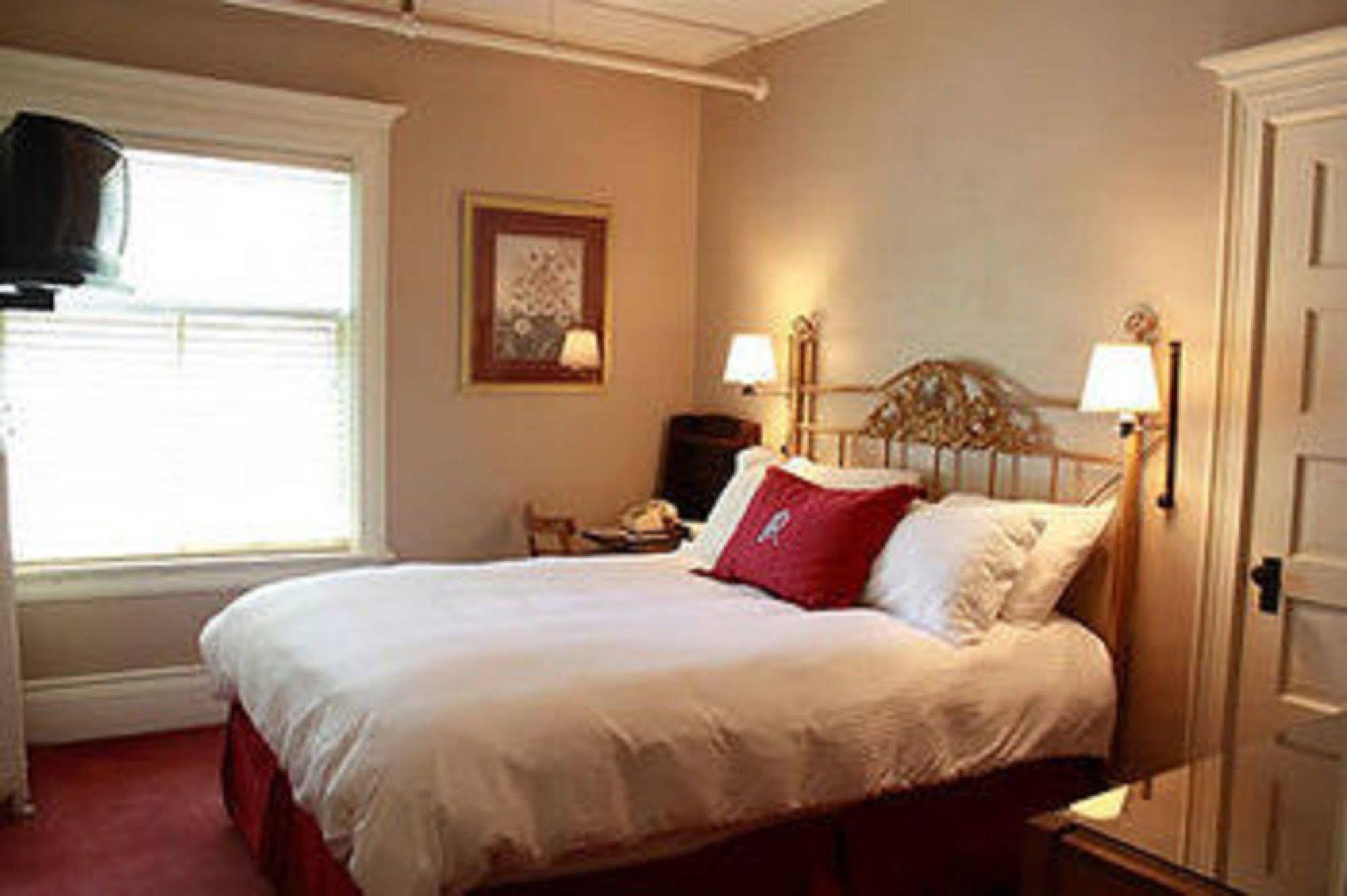 The Historic Redstone Inn Buitenkant foto