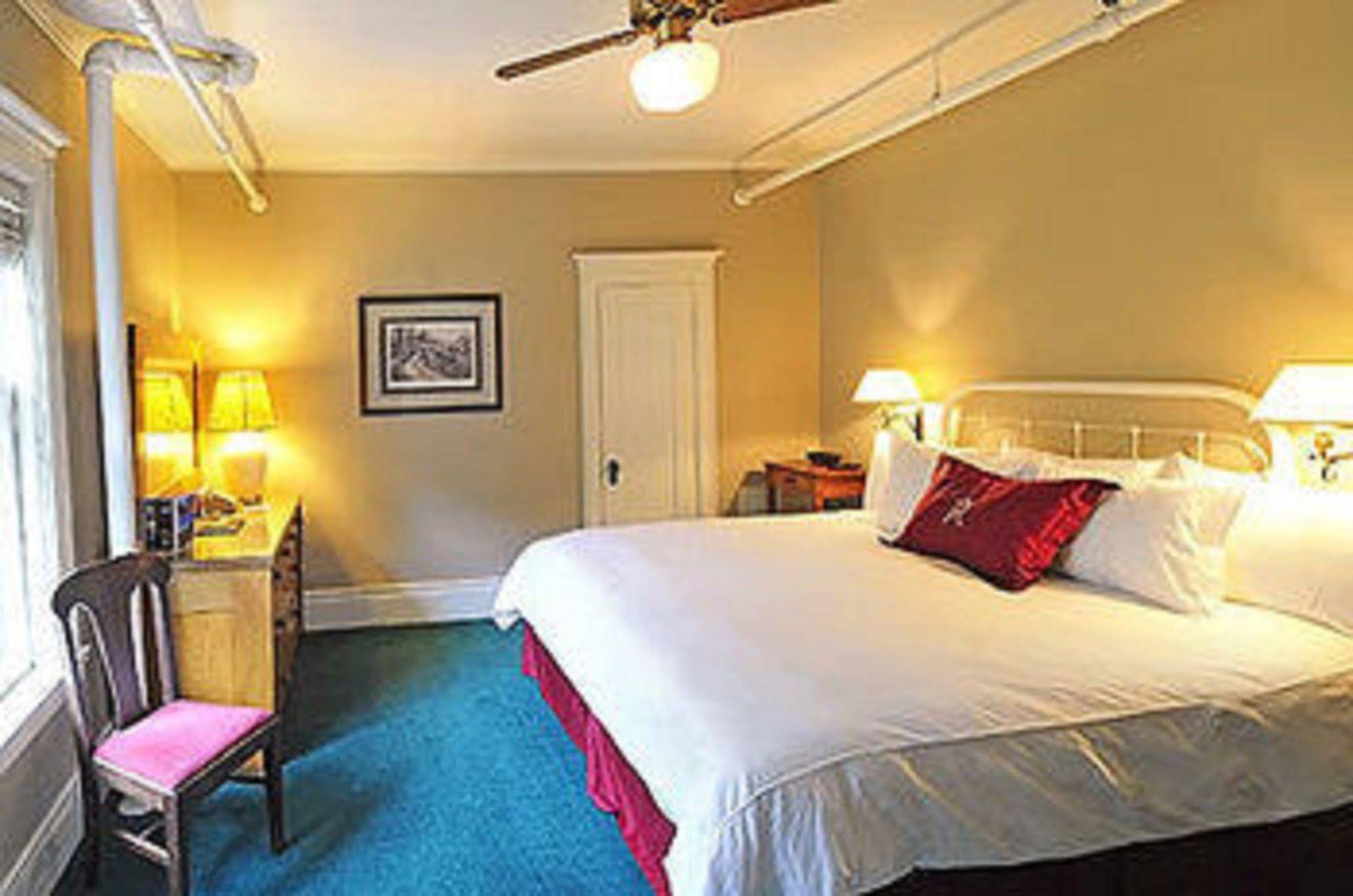 The Historic Redstone Inn Kamer foto