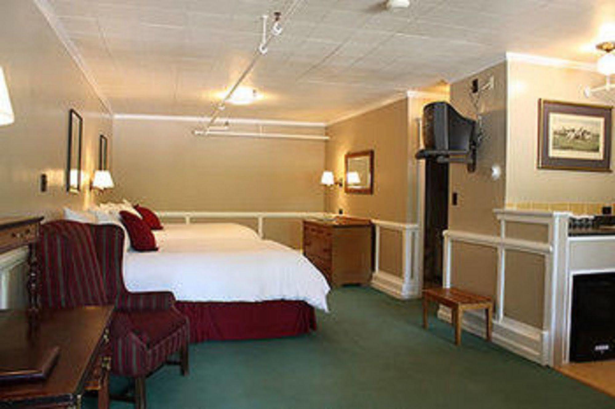 The Historic Redstone Inn Buitenkant foto